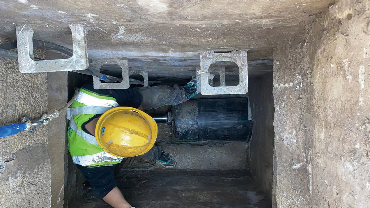 六合HDPE短管内衬法